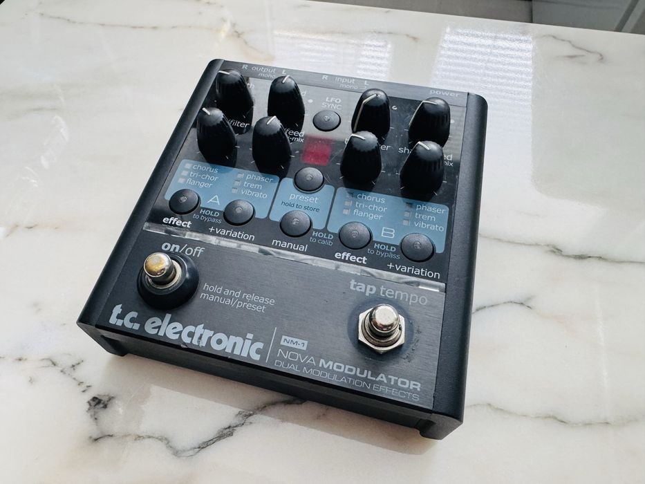 Ефект за китара T.C. Electronic NM-1 Nova Modulator !