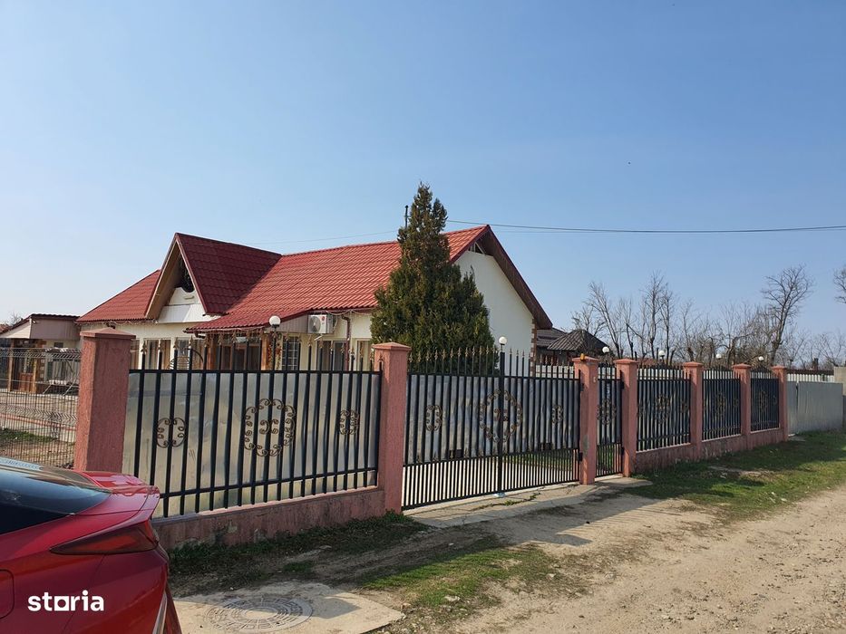 Casă ieftină, construită în 2012