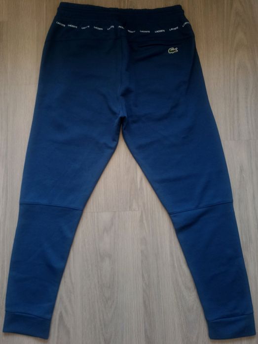 Мъжки спортни панталони Armani, Lacoste