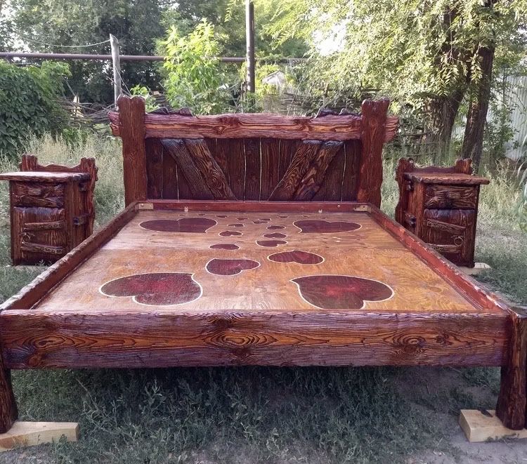 Продам кровать с тумбами