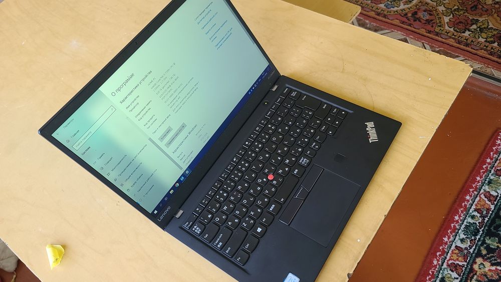 Lenovo ThinkPad X1 Carbon i5 8/128