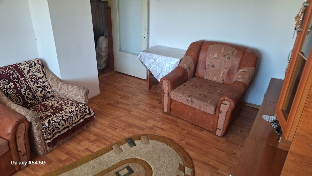 Apartament cu 3 camere
