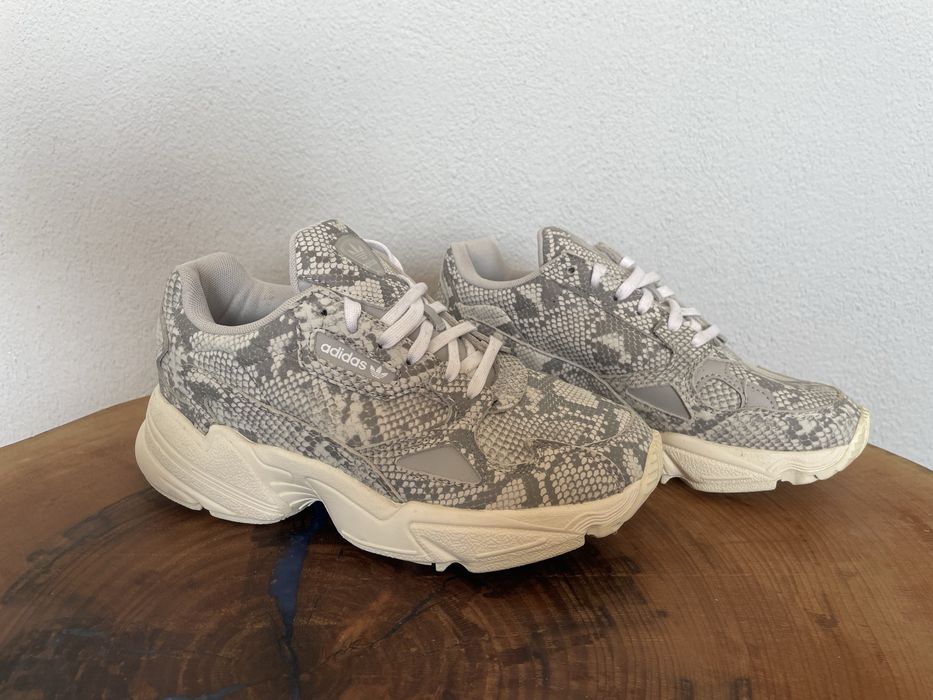 Оригинални Adidas маратонки