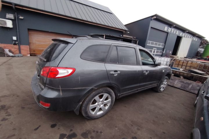 Far dreapta Hyundai Santa Fe 2006 2.2 CRDi AT (150 hp)