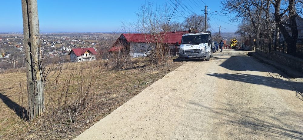 Teren Cacica, 1606 mp,intravilan,cu utilități