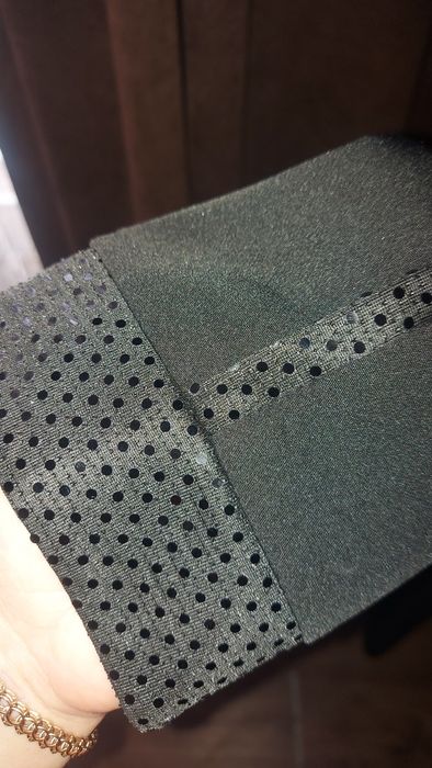 Продам чёрное платье