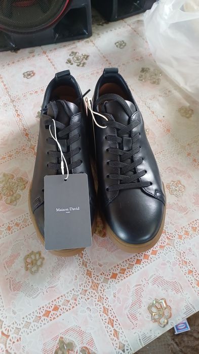 Продам новую обувь