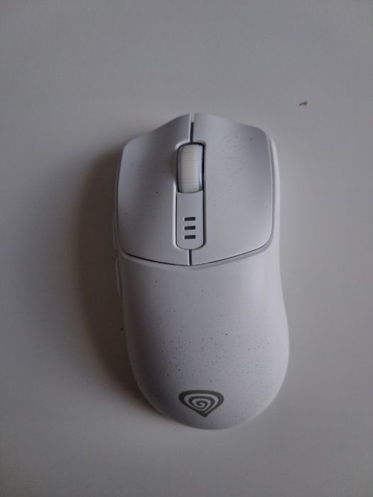 Gaming mouse zircon