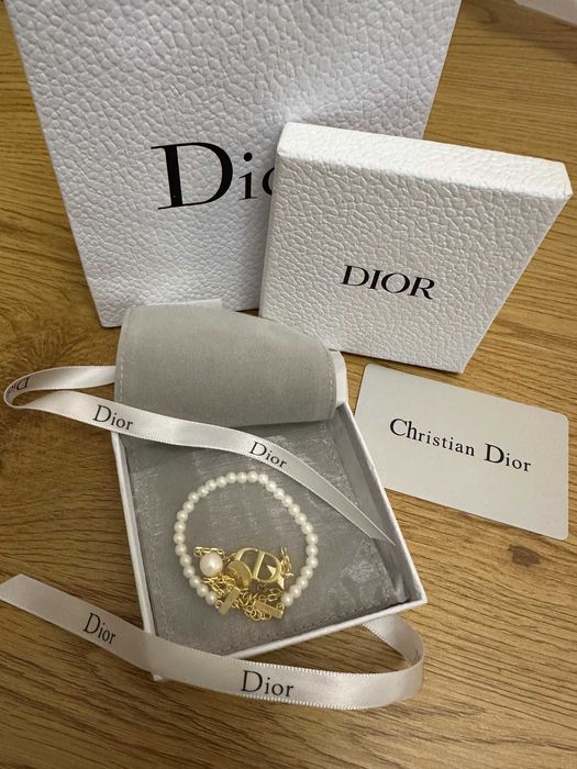 Дамска гривна DIOR