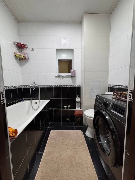 #144 Миробод, массив 4да 2 хонали шинам хонадон сотилади 2/2/4