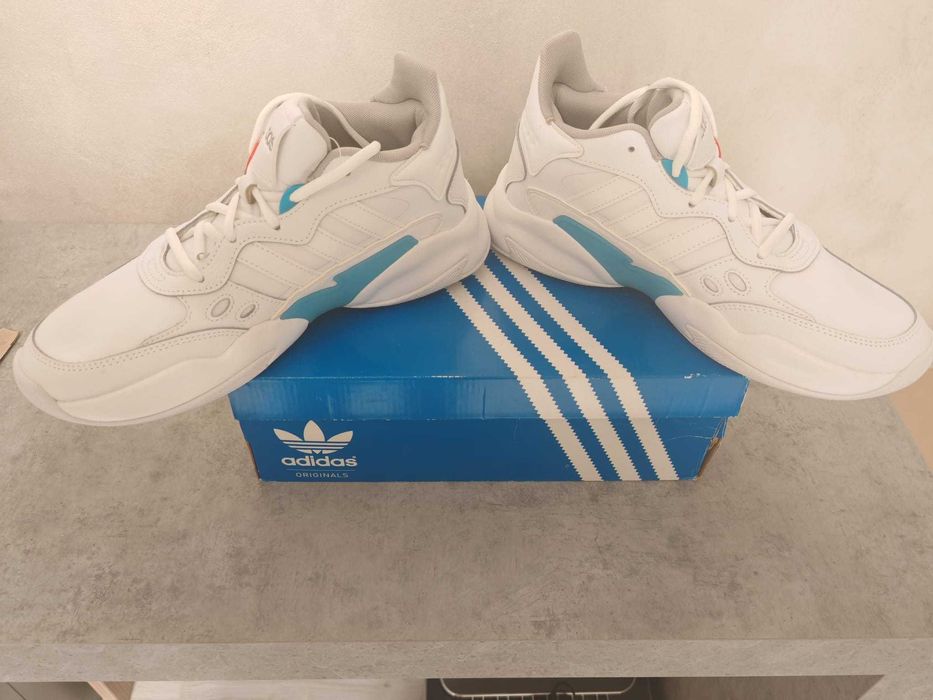 INCALTAMINTE Pantofi sport adidas gheata