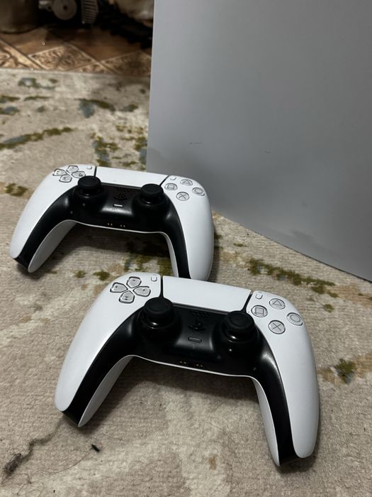 Продам playstation 5