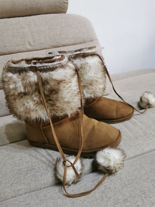 Cizme blana Just Fab nr 10 UK 42