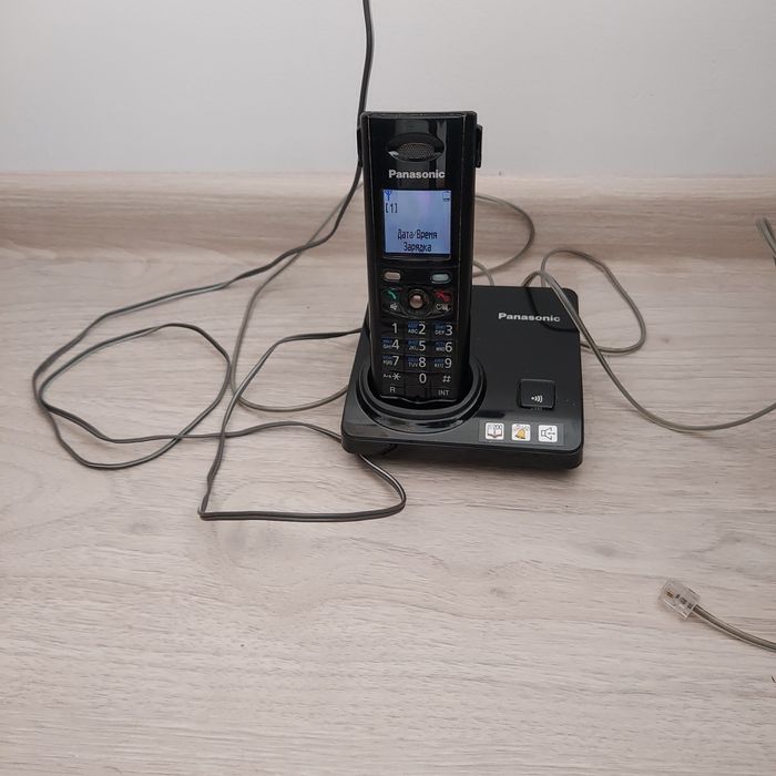 Стационарный  беспроводной Телефон Panasonic.