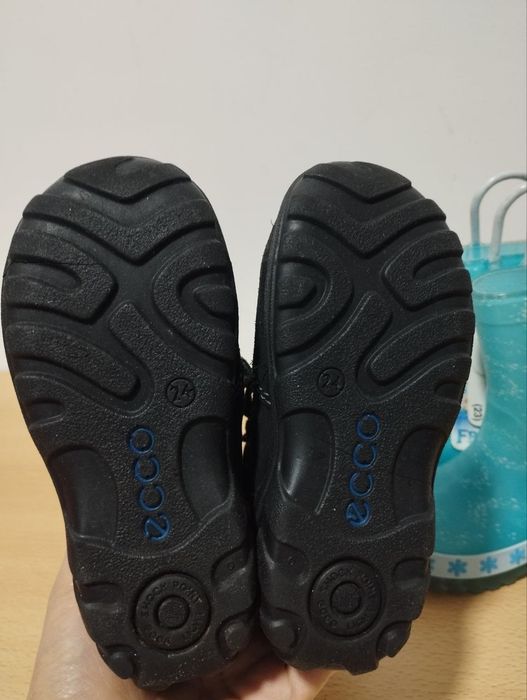 Детские сапожки.