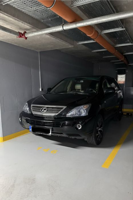 Lexus RX 400h proprietar de 7 ani