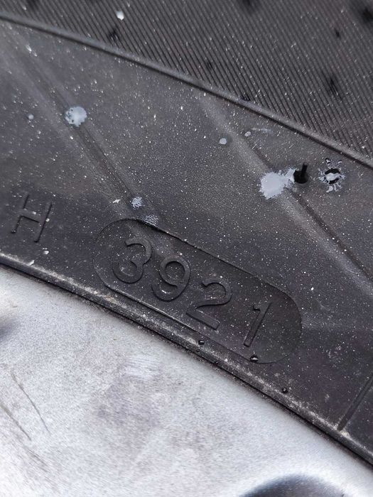 Оригинални джанти с гуми Hyundai Tucson 215/70 R16