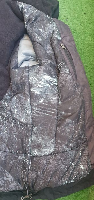Geacă iarnă munte / drumeție QUECHUA