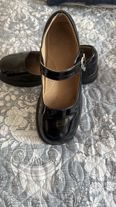 Туфли для девочки