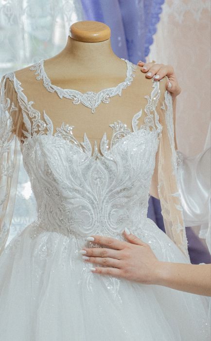Rochie mireasa stil printesa