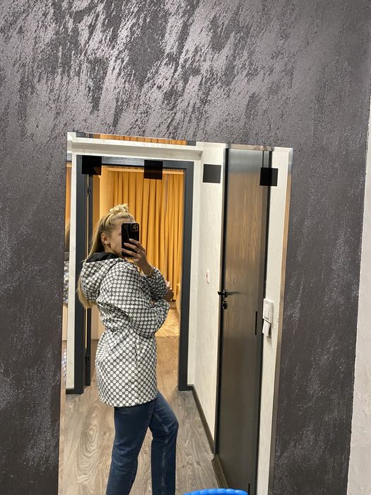 Есенно яке/ Преходно яке