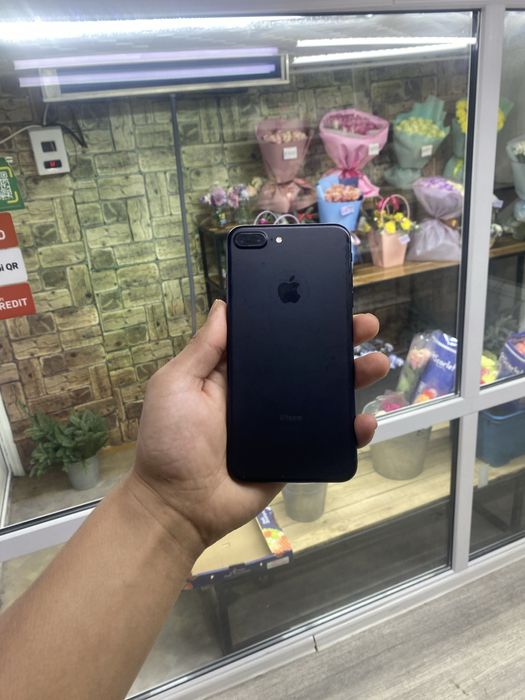 Айфон 7+ 128 гб