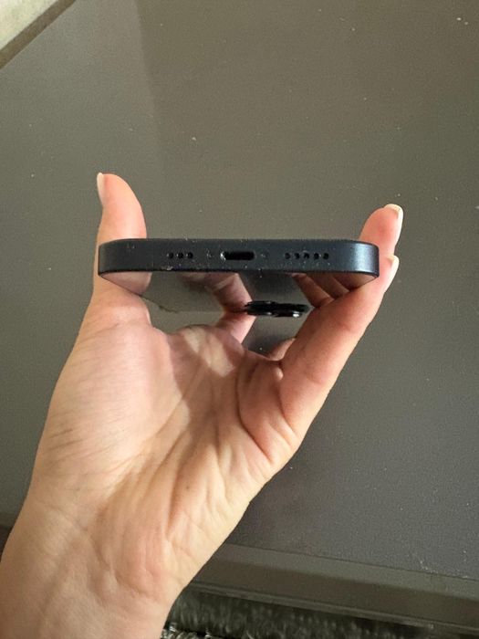 Айфон 14 е сим 250000тг