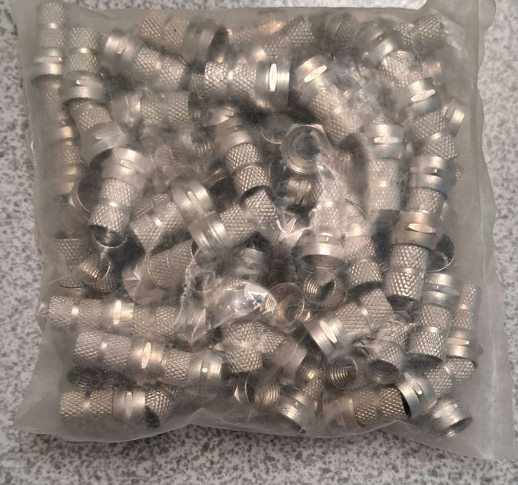 Продам коннекторы Ғ