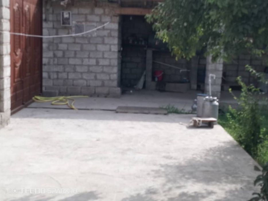 turar uy joy sotiladi