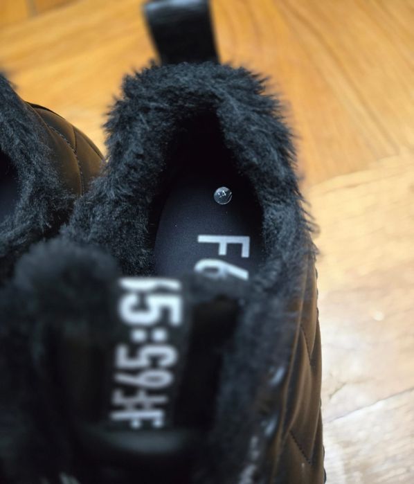 Продам зимние кроссовки