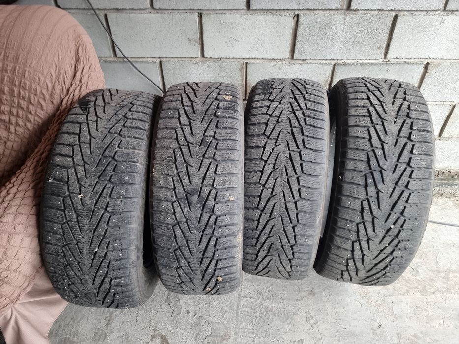 Продам зимнюю резину