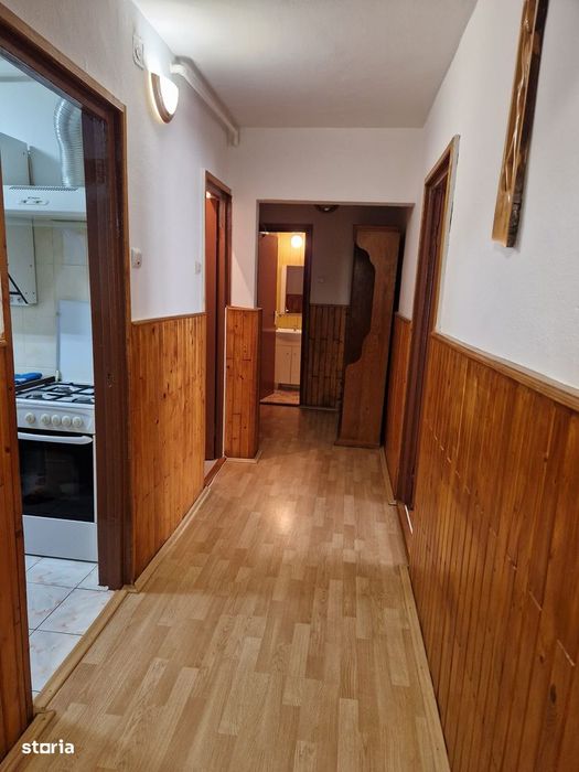 Chirie 3 camere etaj 1, lângă Kaufland Tudor