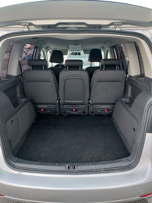 VOLKSWAGEN Touran 2012 — imagine 5