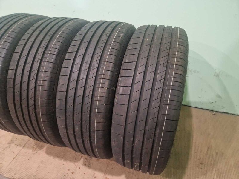 4 Goodyear R18 215/55/ 
нови летни гуми DOT2421