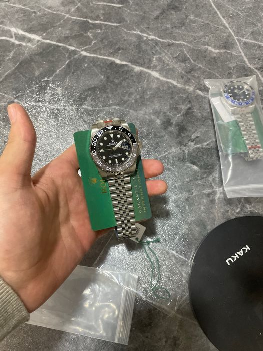 Rolex GMT-MASTER 2 “ Bruce Wayne “