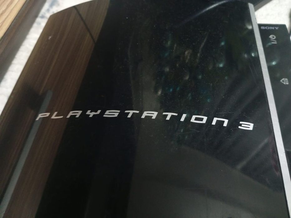 Продам Playstation 3