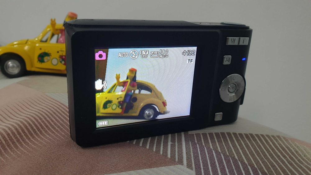 дигитална камера     50 МРх