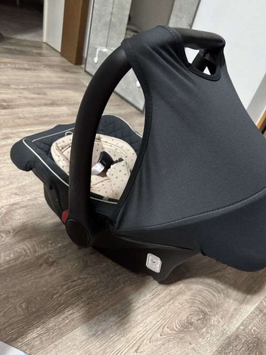 Продам автолюльку