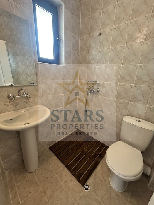 Продажба Къща гр. Балчик - с. Църква 134m² и двор 500m²