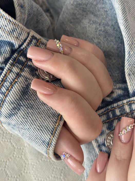 Unghii cu gel ,manichiura/pedichiura