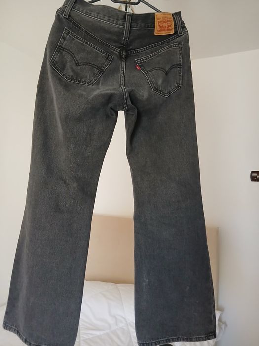 Oferta !! Doar azi!! Blugi levis bootcut  impecabili marime 26