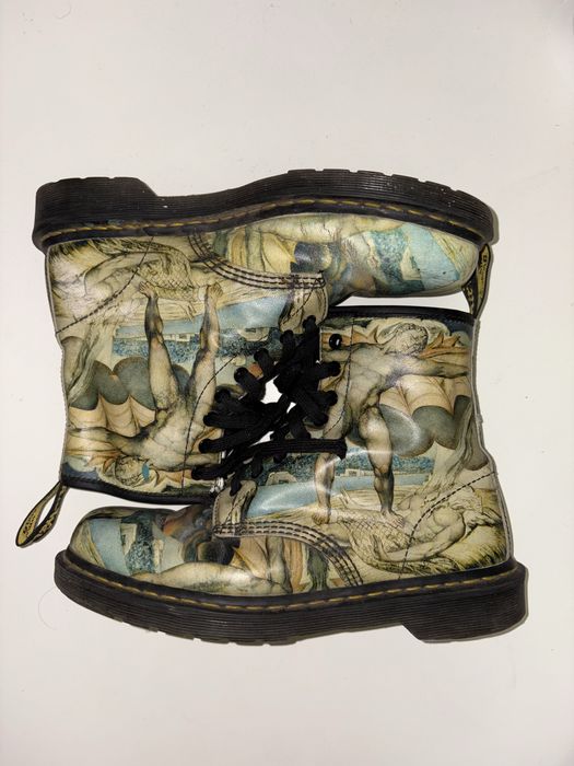 Dr Martens TATE Blake Satan boots US M 9, UK 8