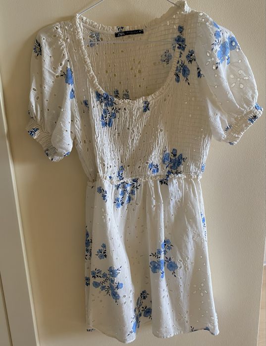 Rochita midi eleganta de vara Zara, cu model rustic floral