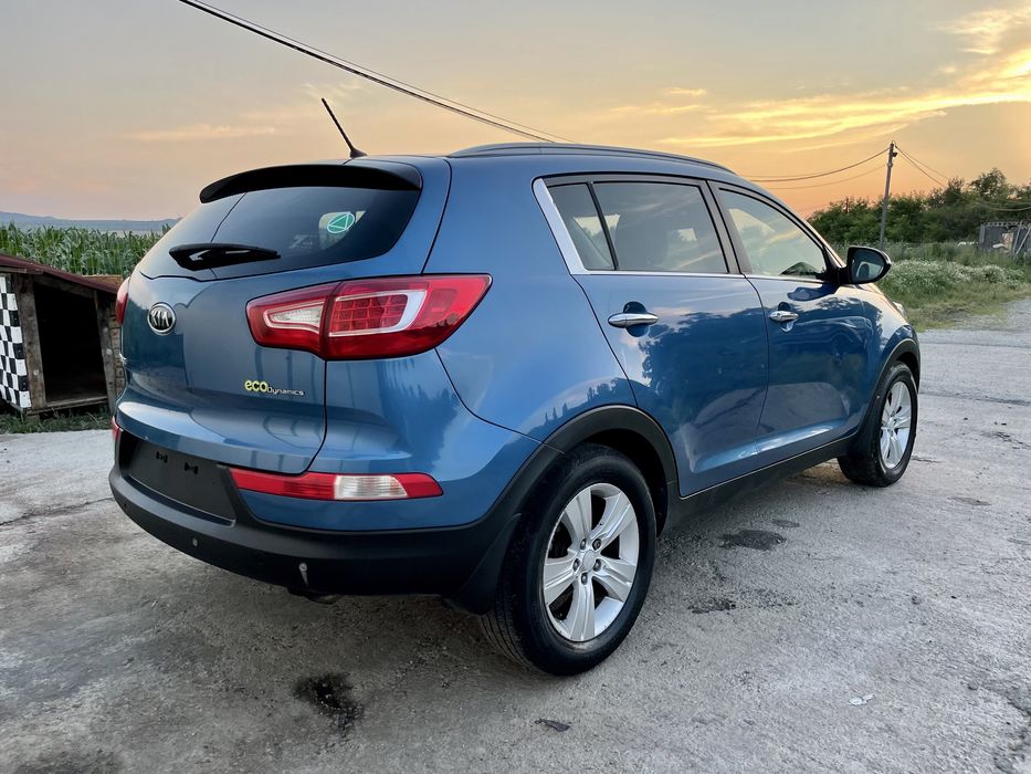 На ЧАСТИ KIA Sportage  3 Led   1.7CRDI 116кс