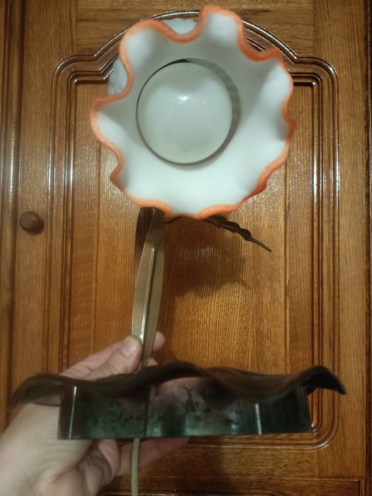 Лампа настольная