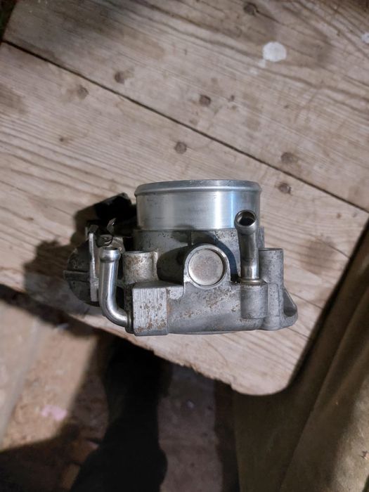 Дроссельная заслонка