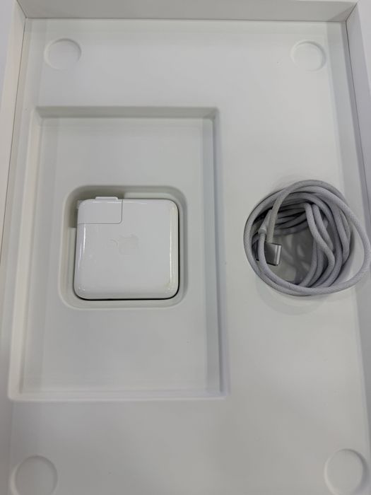 MacBook Pro 14 M4 pro 24/512/97%