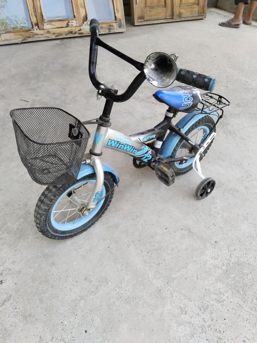 Bolalar velosepiti sotiladi