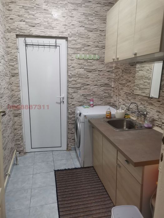 Продава се Къща в с. Ваклино, Област Добрич - 305 кв.м за 325 €/кв.м - Снимка #8
