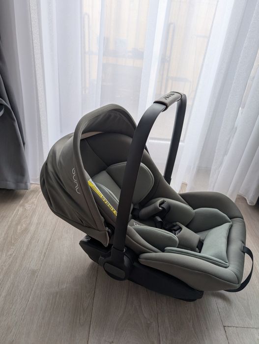 Scoica auto i-Size Arra Next, Pine